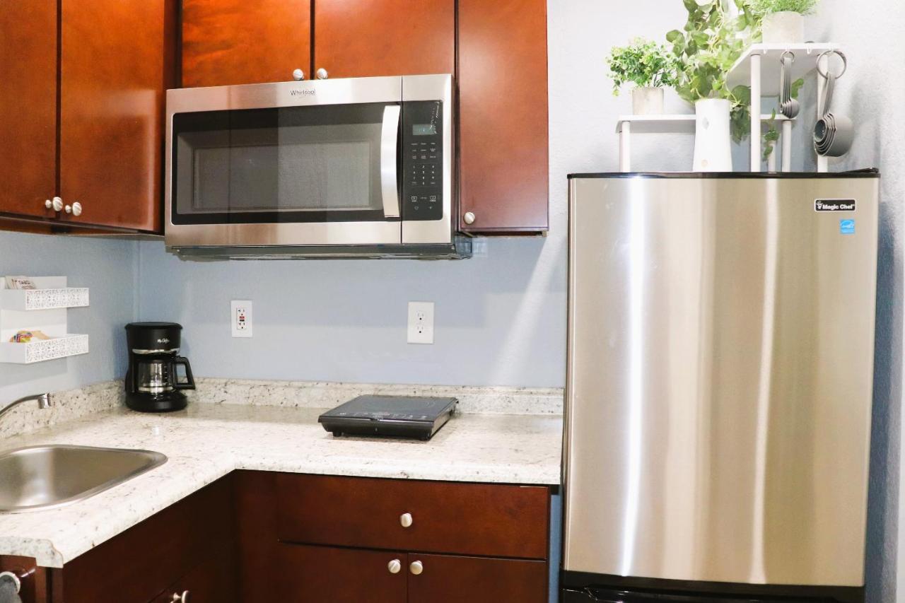 Luxury Studio Suite Close To Tampa Airport 외부 사진